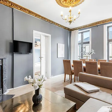 Spacious And Exclusive Apartment In The City Centre Oslo Exterior photo