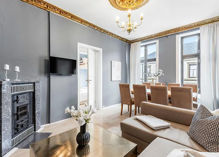 Spacious And Exclusive Apartment In The City Centre
